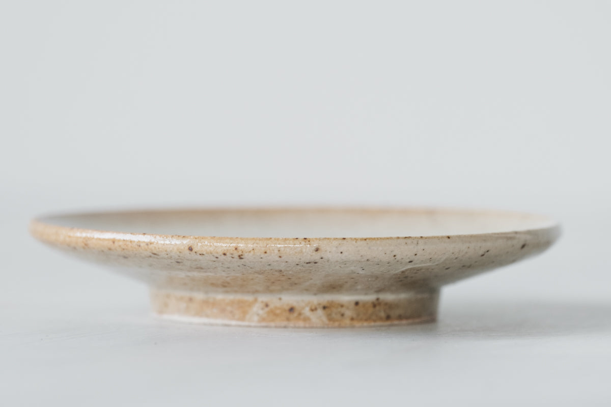 陶 小皿 (灰釉)