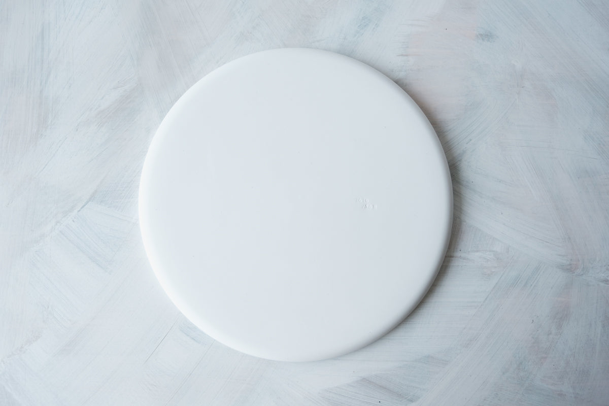 S&B Flat Plate 220 Plain White / Yellow
