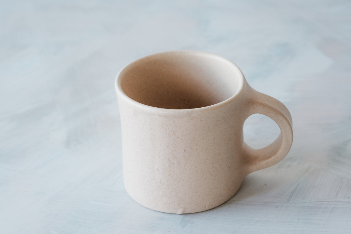 mug white beige