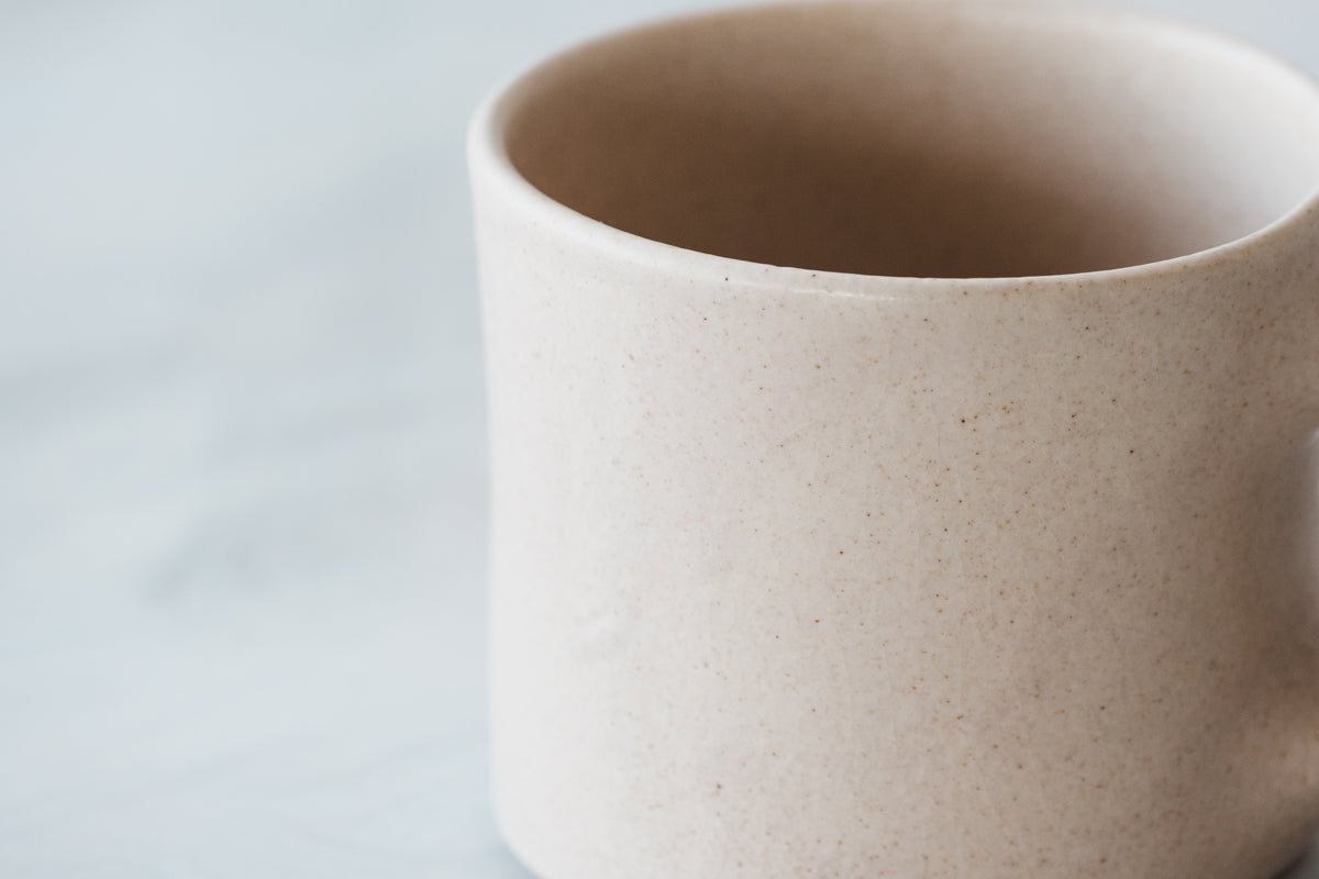 mug white beige