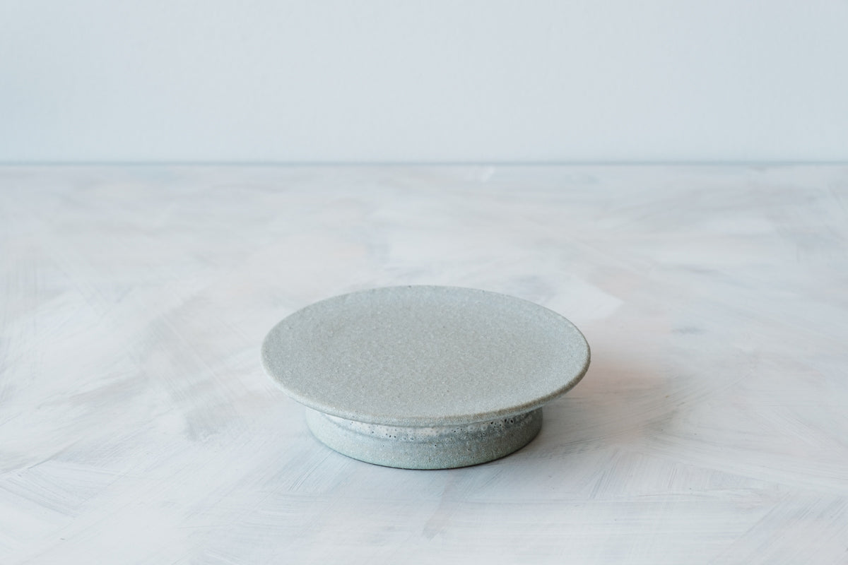 compote blue gray