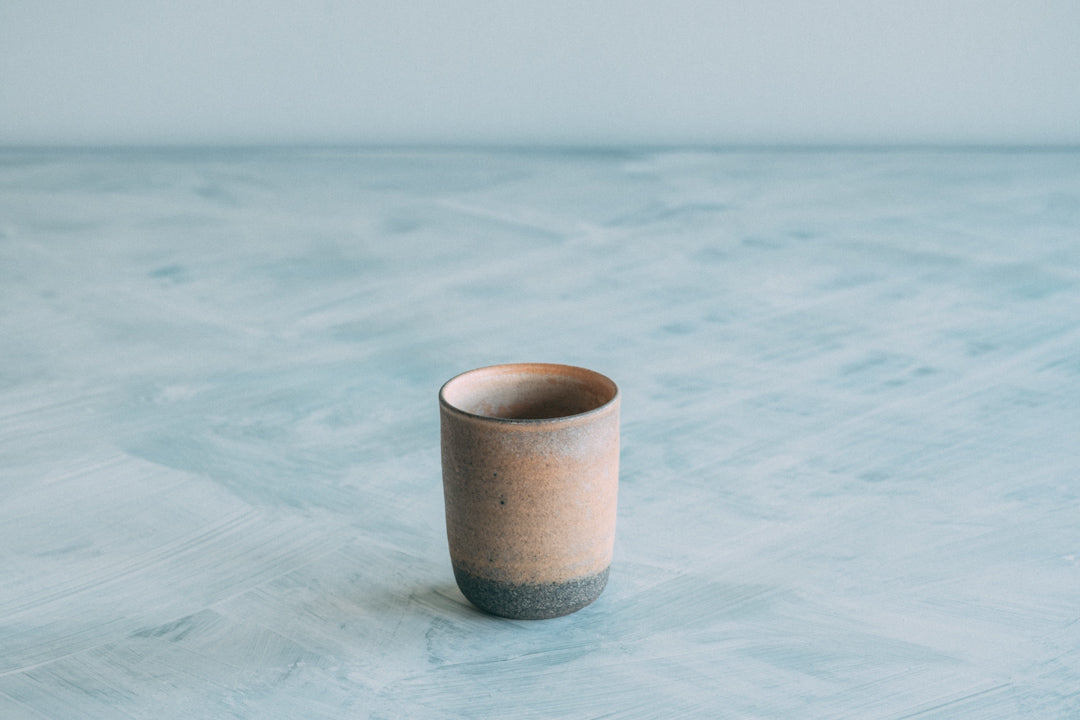 湯呑み(塩窯焼成) Tea cup