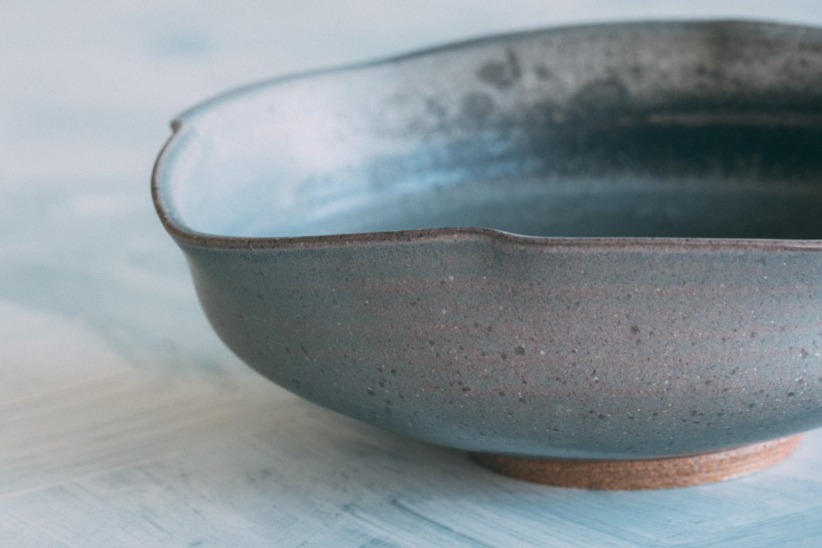 盛鉢(塩窯焼成)Serving bowl