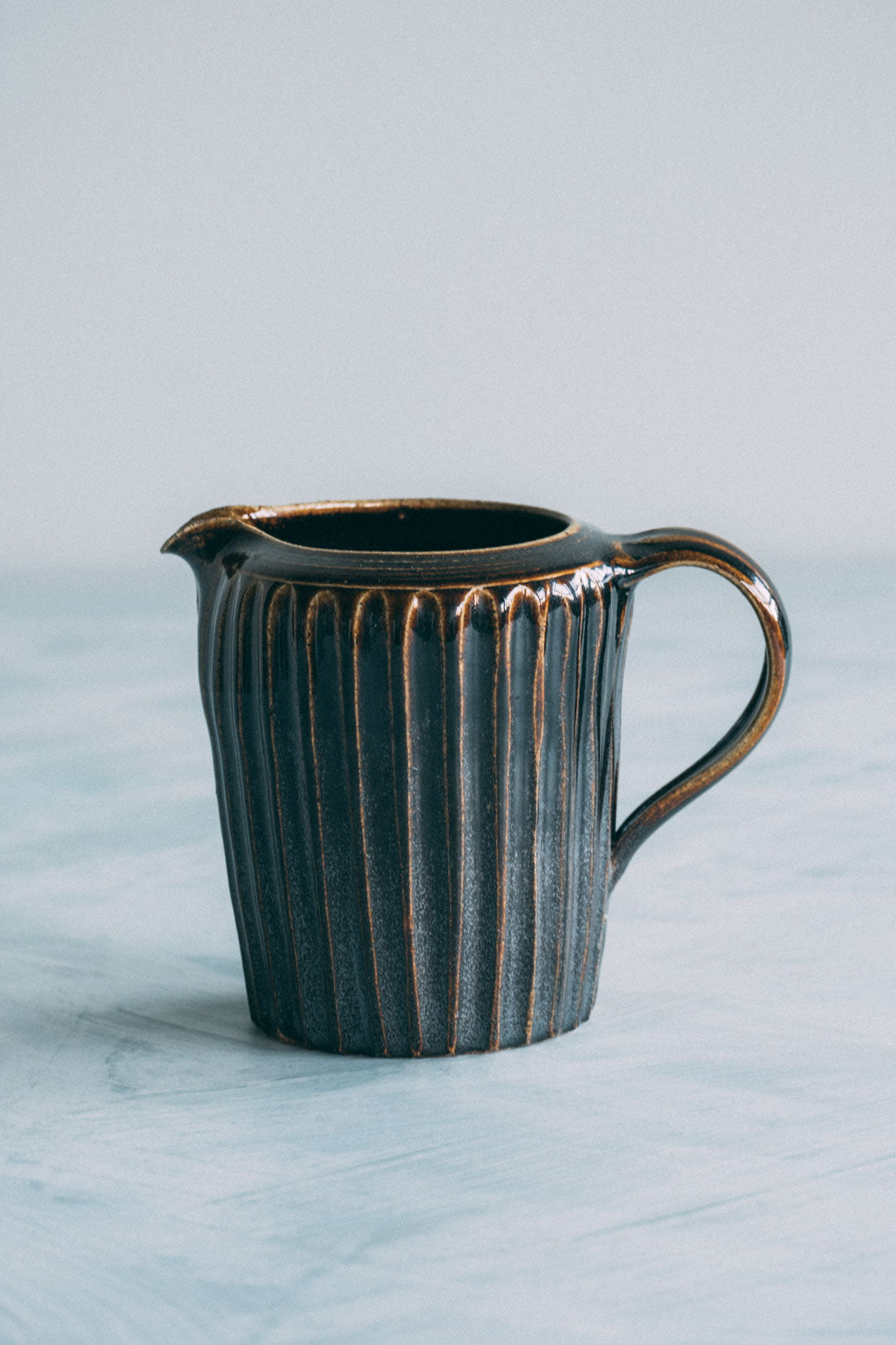ピッチャー(塩窯焼成) Pitcher