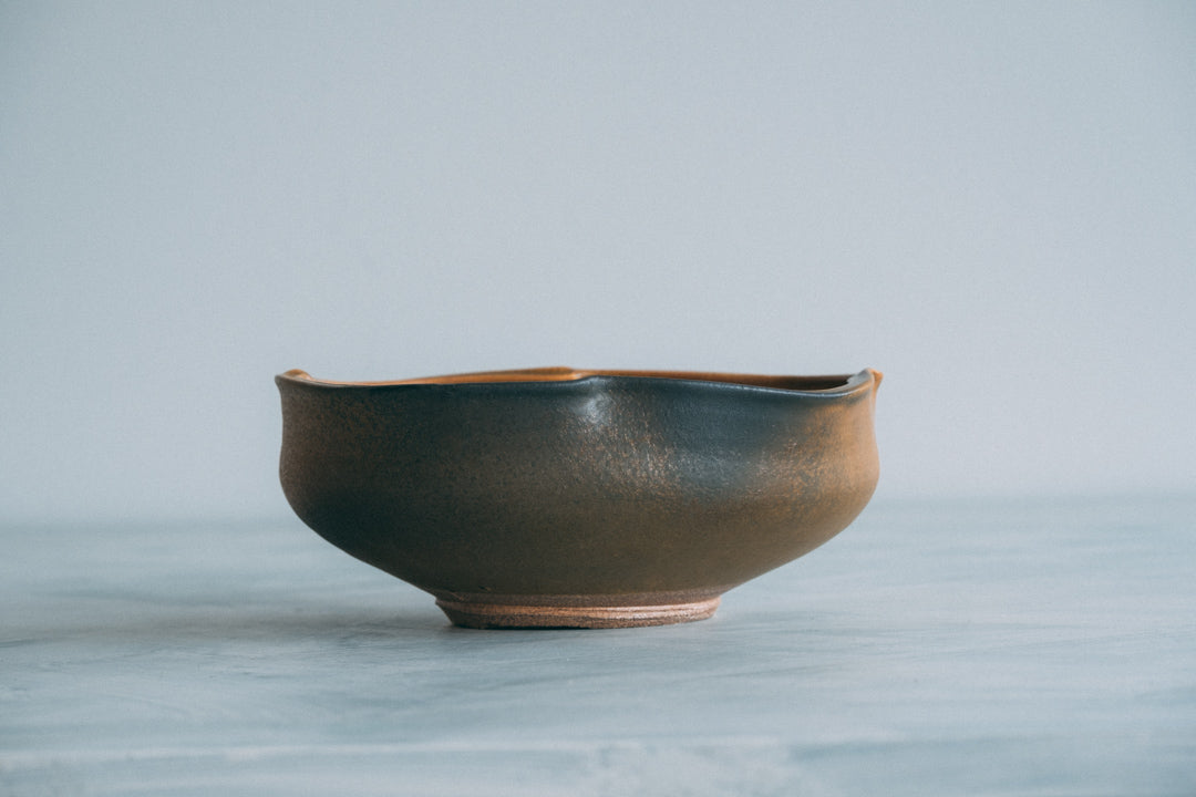 盛鉢(塩窯焼成)Serving bowl