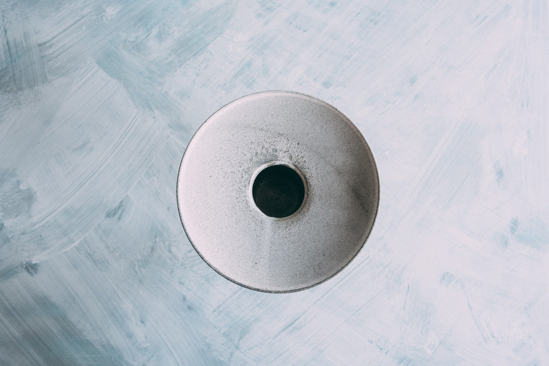 焼締花入(塩窯焼成) Unglazed Hug Vase