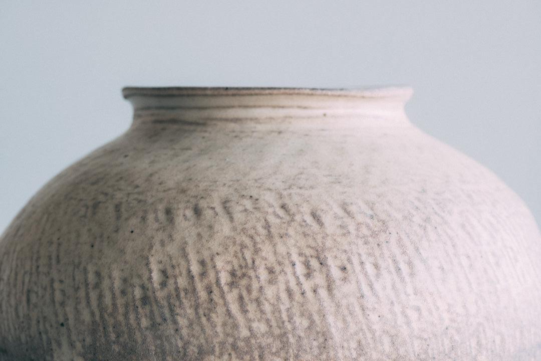 たたき壺(塩窯焼成) Tataki Jar