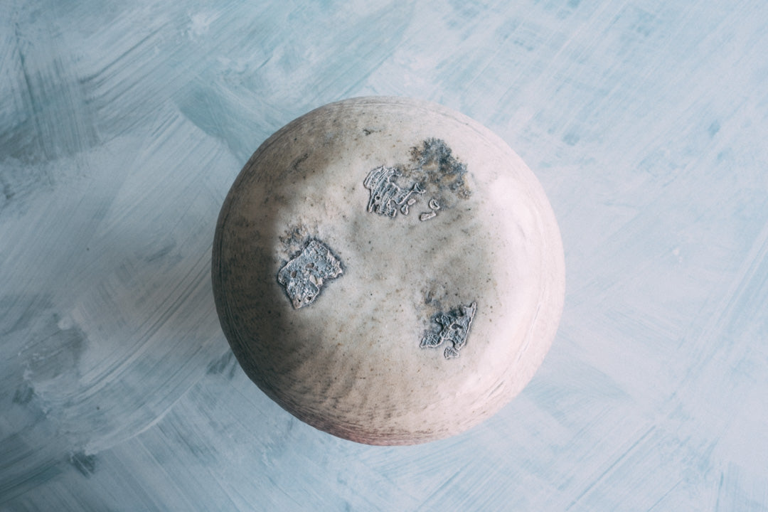 たたき壺(塩窯焼成) Tataki Jar