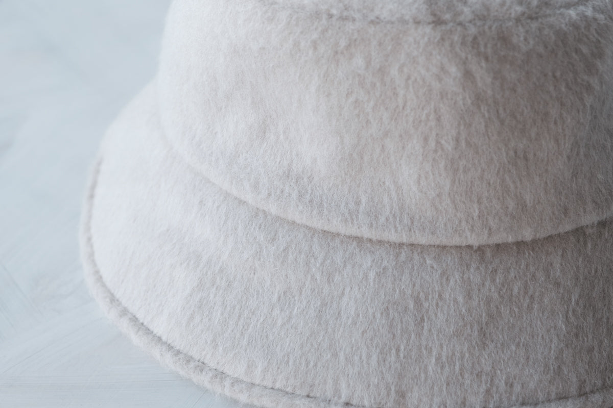 FUR BUCKET HAT