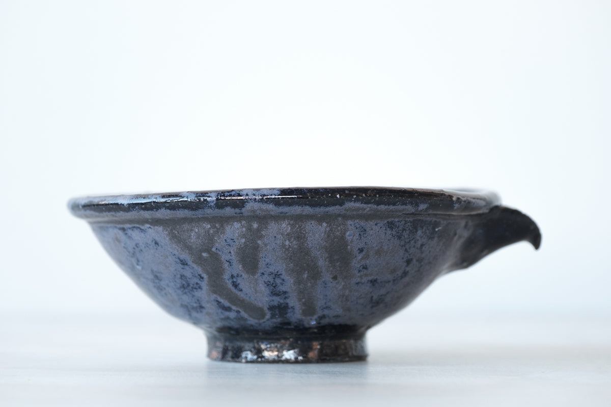 瑠璃片口