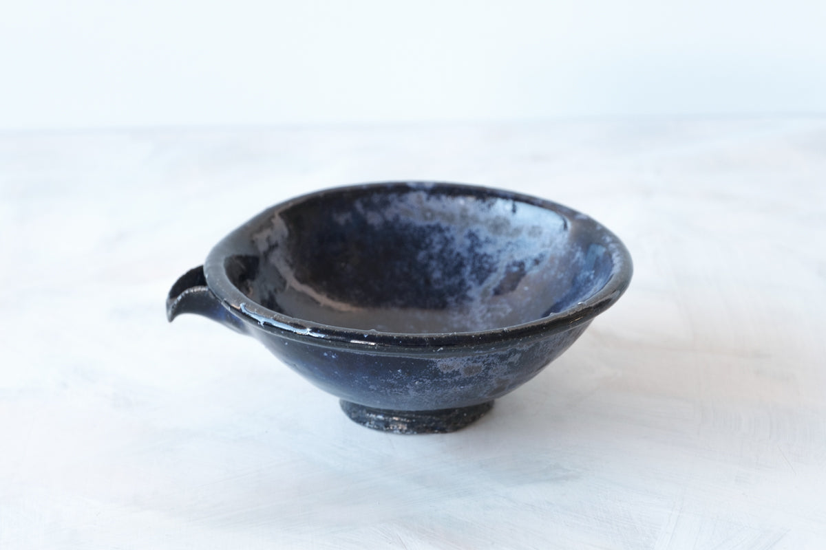 瑠璃片口