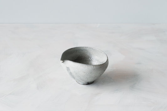 粉引たわみ片口