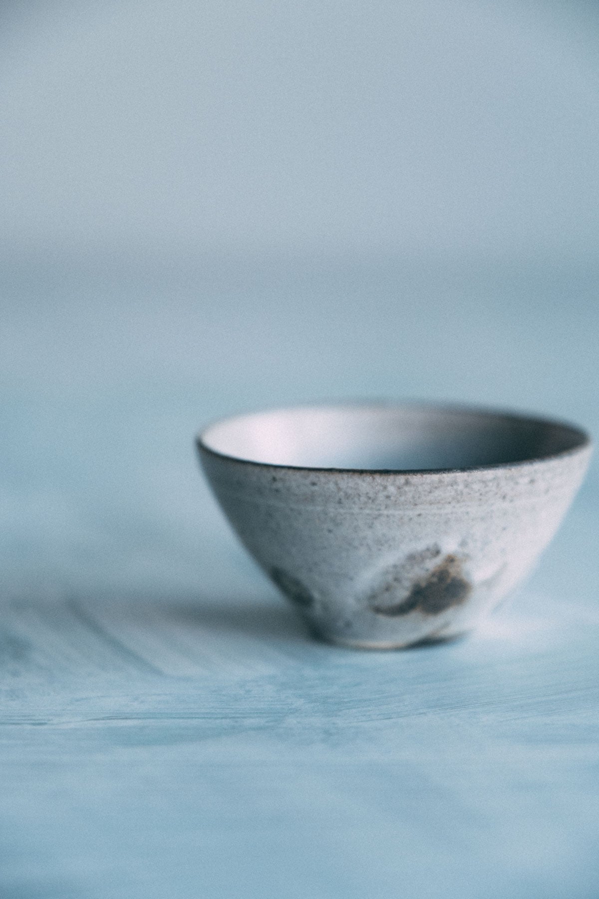 ぐい呑み（塩窯焼成）Sake cup